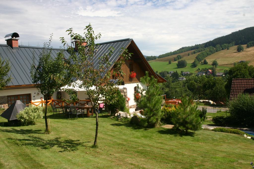 B&B Na Kopecku Rokytnice nad Jizerou Exteriör bild